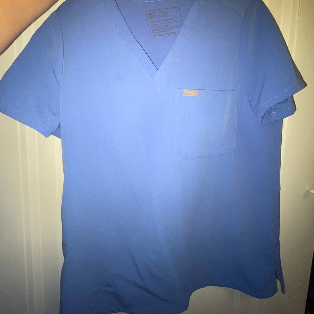 Figs Catarina scrub top size small